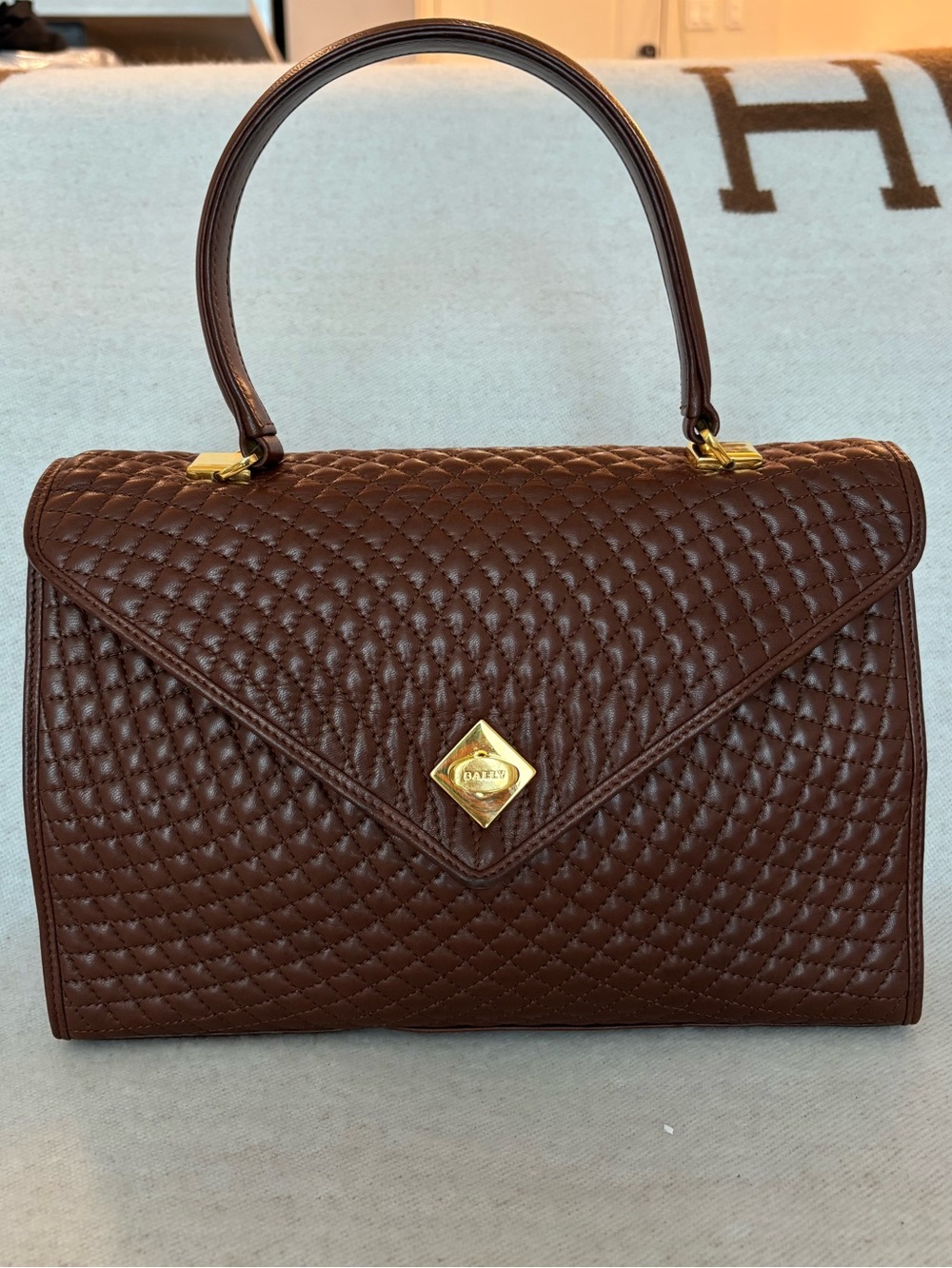 Bally  Quilted  Brown Leather Top-Handle Women’s Bag Turn lock. Clean